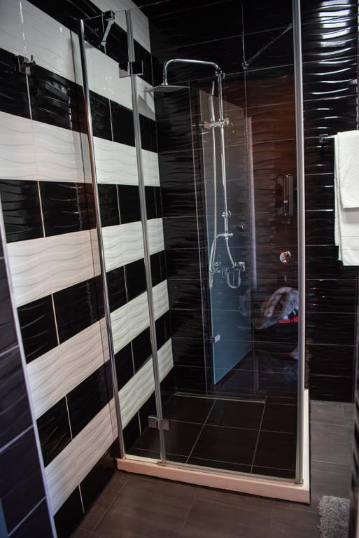 Acktion Deluxe Hotell Sjumen Eksteriør bilde
