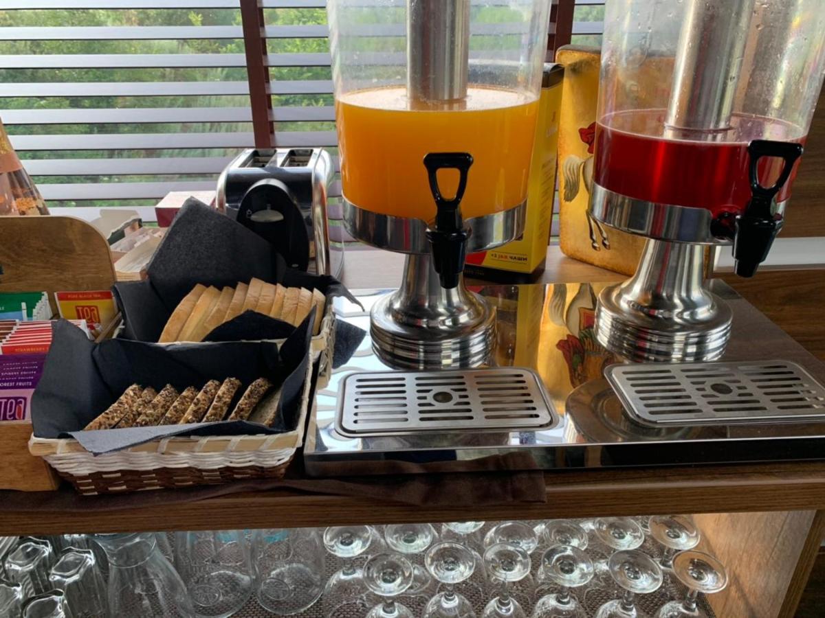 Acktion Deluxe Hotell Sjumen Eksteriør bilde